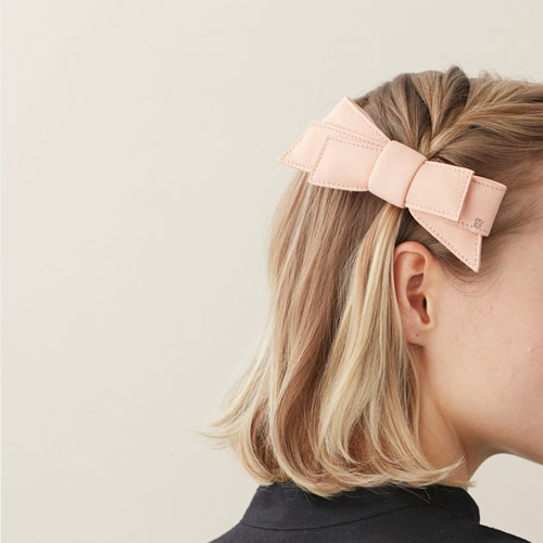 beauty salon accessories