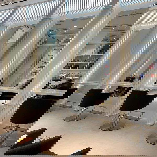 furniture for beauty salons